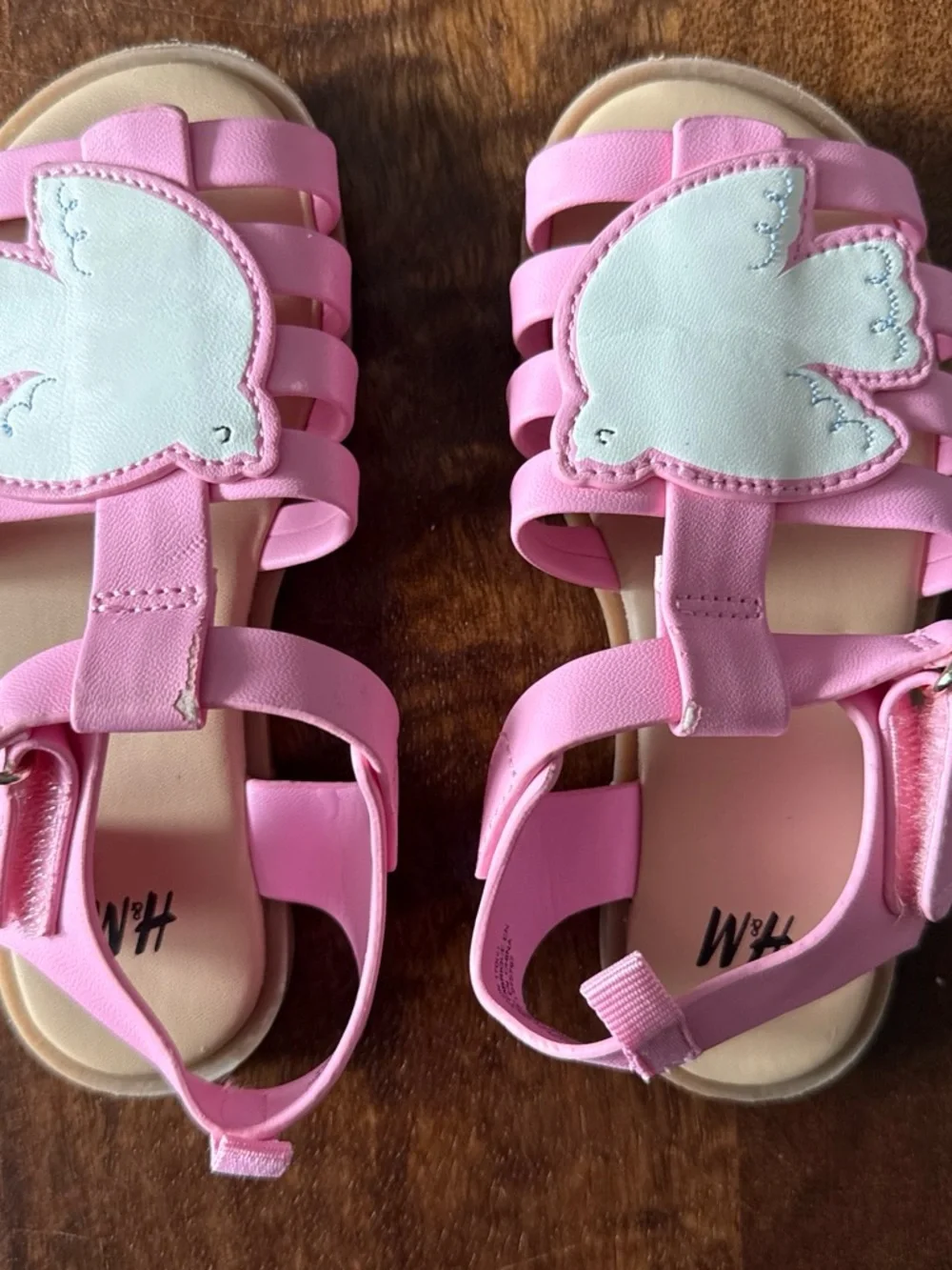 H&M Pink Kids Sandals with White Dove Appliqué 10 toddler